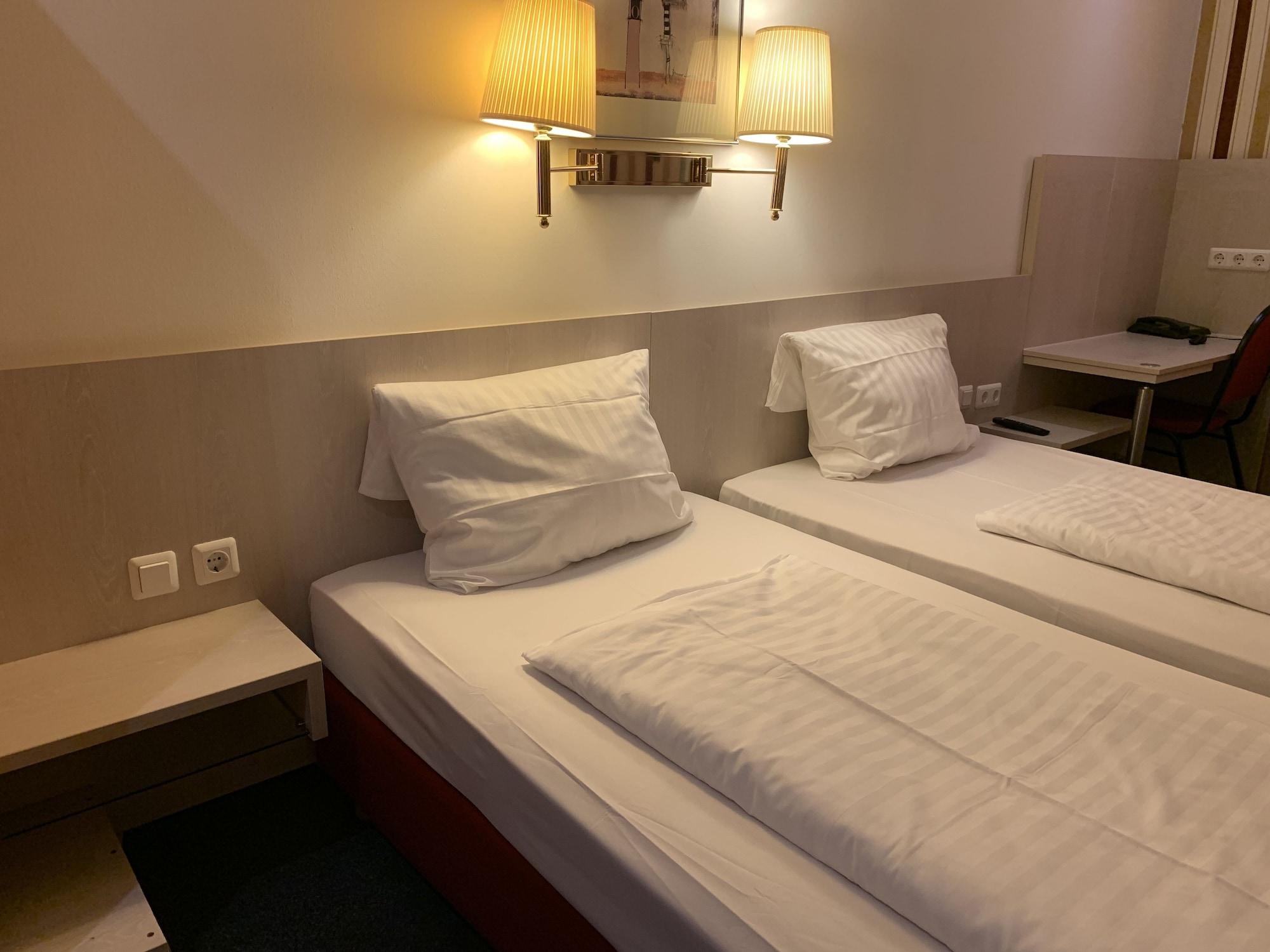 Hotel New Fair Munich Messe Eksteriør bilde