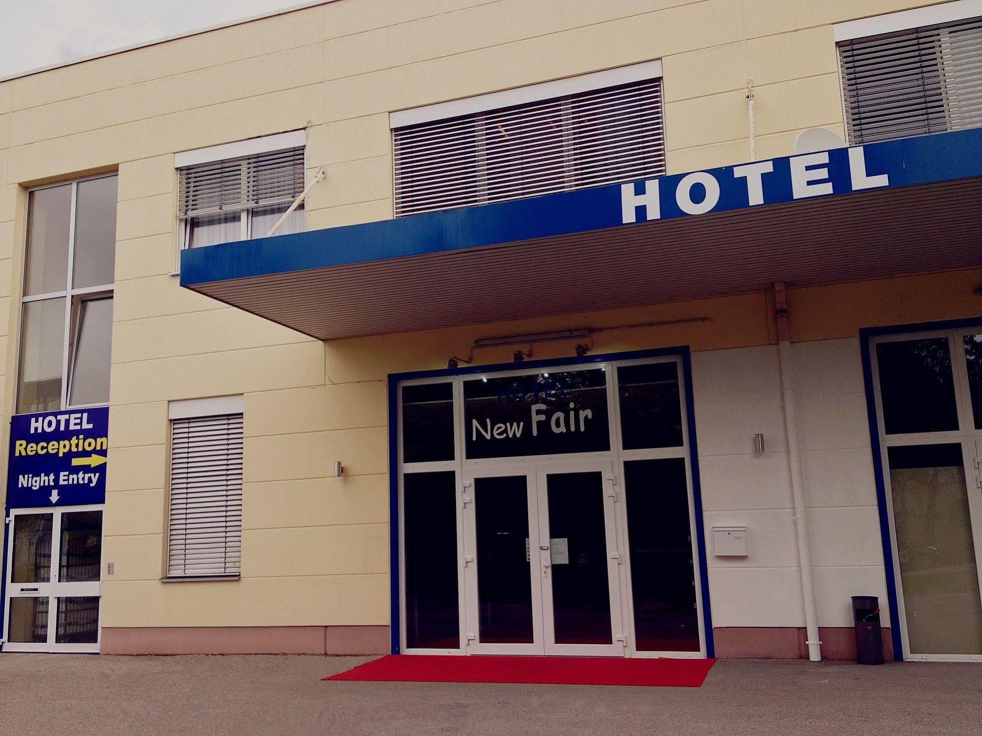 Hotel New Fair Munich Messe Eksteriør bilde