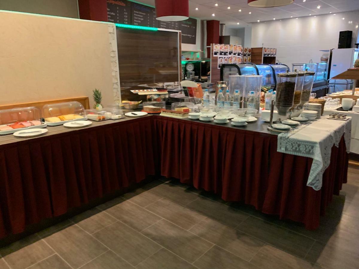 Hotel New Fair Munich Messe Eksteriør bilde